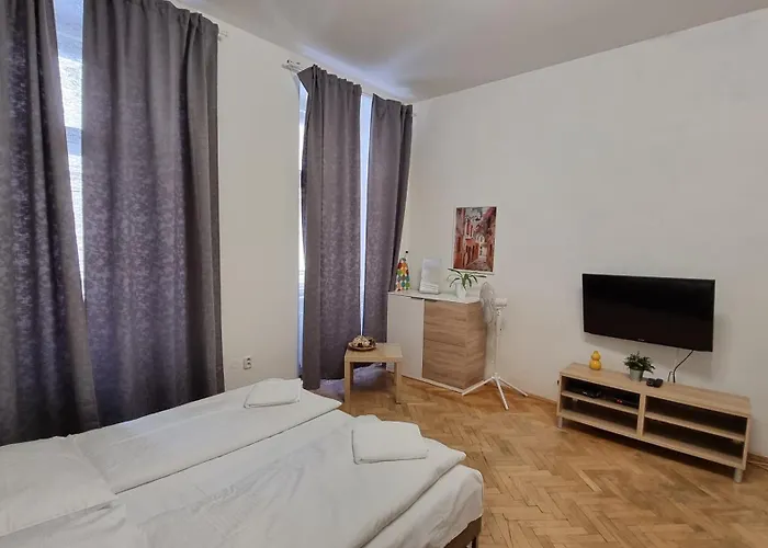 Krakovska 20 Прага
