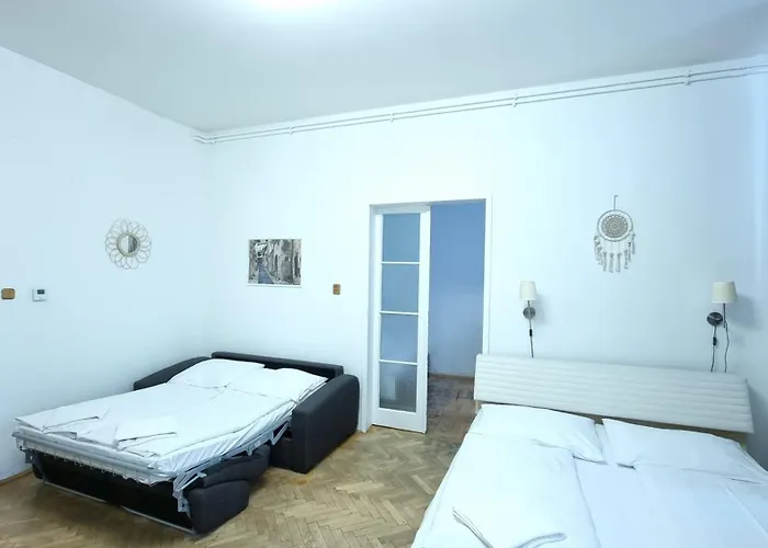 Krakovska 20 Апартаменты