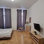 Krakovska 20 Apartamento